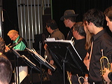 p4253325
